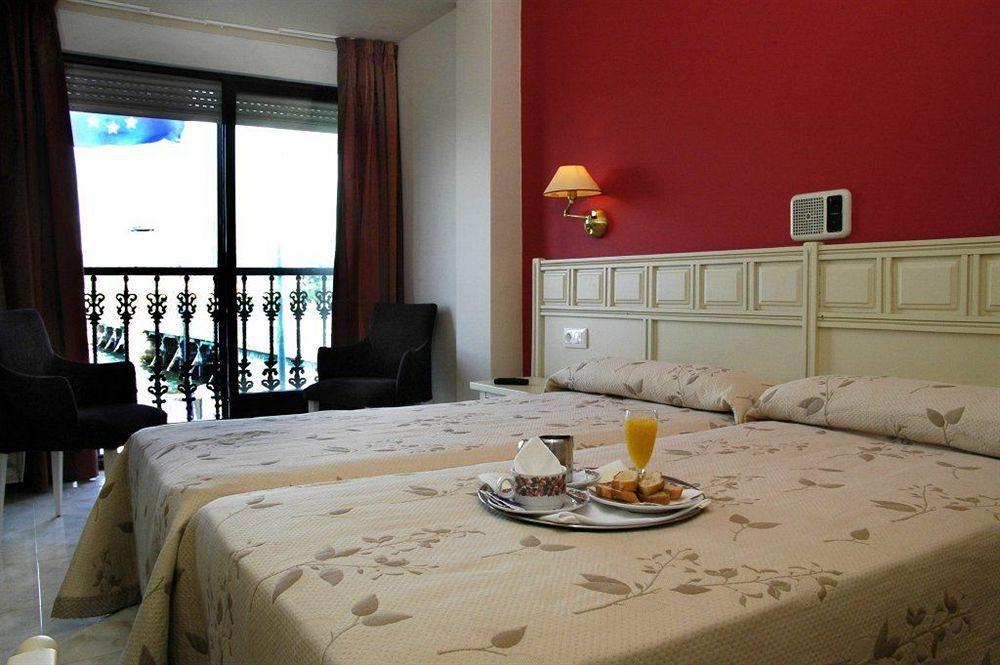 Hotel Puente De La Toja او غروف المظهر الخارجي الصورة